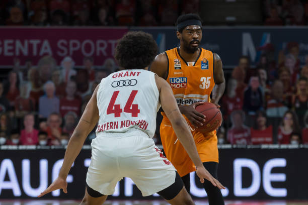 但干净利落 但干净利落